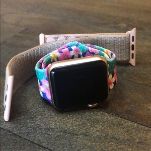 Apple Watch series 3 3.8 mm rose gold.